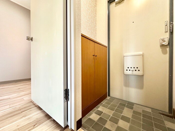 物件内観写真19　(靴箱)