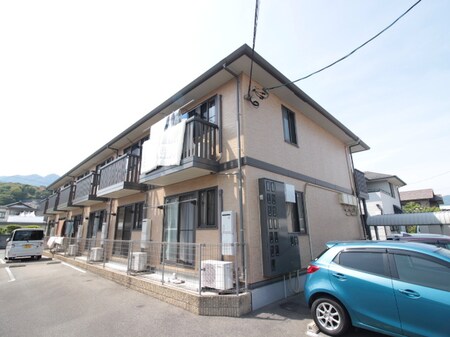 アクシスｏｇａｔａ外観写真