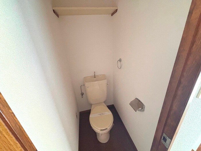 物件内観写真6　(トイレ)