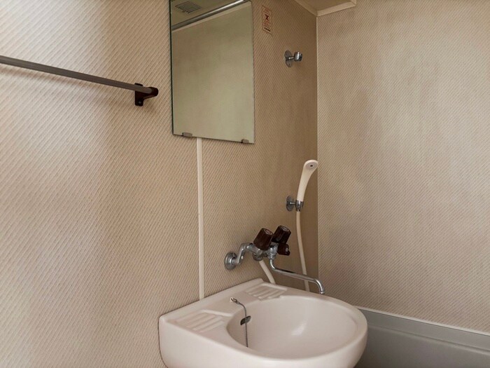 物件内観写真7　(洗面)