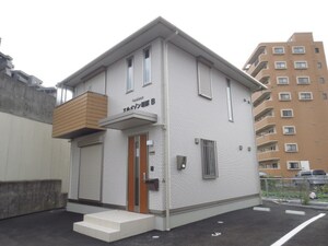 エルメゾン坂原Ｂ外観写真