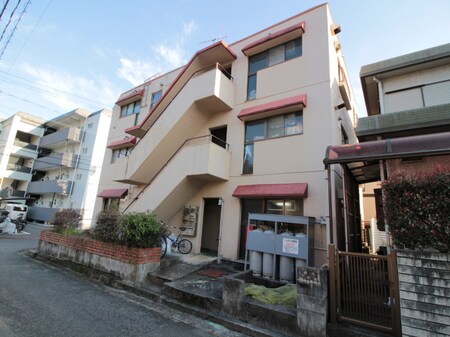 ＭＡＩＳＯＮ ＩＮＯＵＥ(2・3F)外観写真
