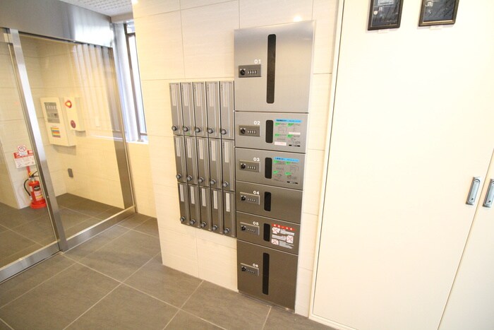 物件外観写真4　(建物設備)