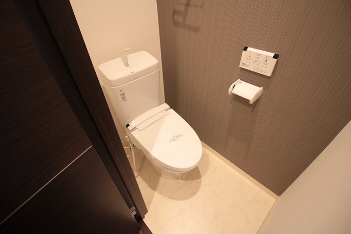 物件内観写真10　(トイレ)