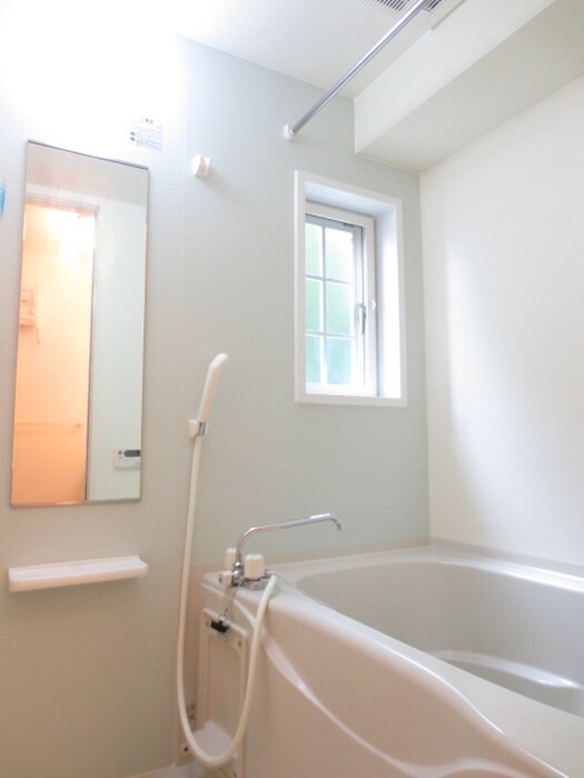 物件内観写真9　(バス／シャワールーム等)