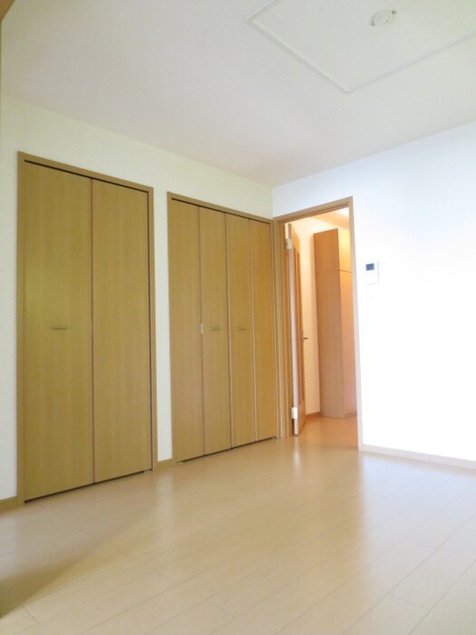 物件内観写真13　(収納)