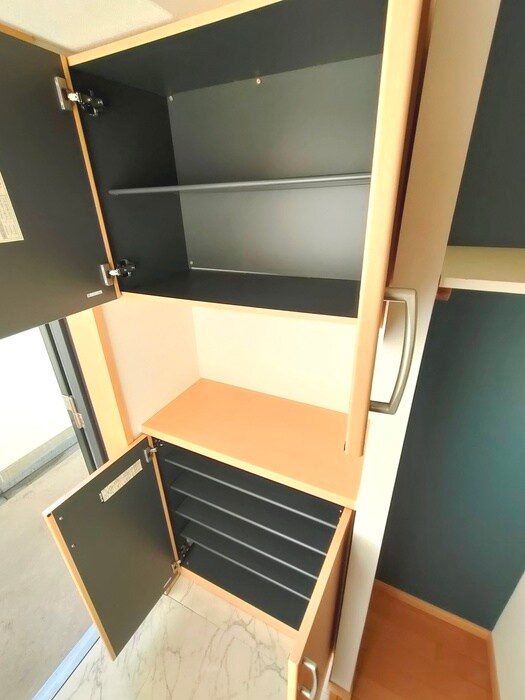 物件内観写真12　(靴箱)