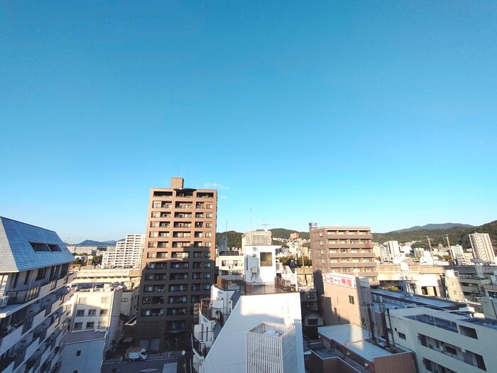 物件内観写真15　(室内からの展望)