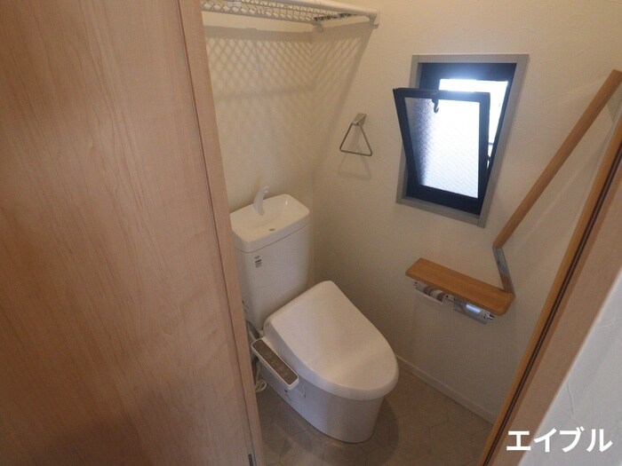 物件内観写真10　(トイレ)