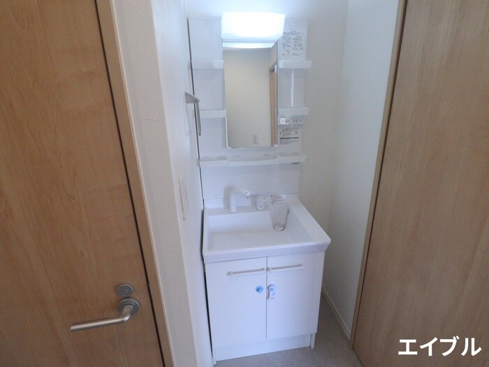 物件内観写真11　(洗面)