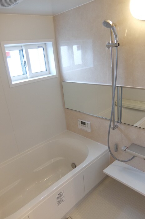 物件内観写真8　(バス／シャワールーム等)