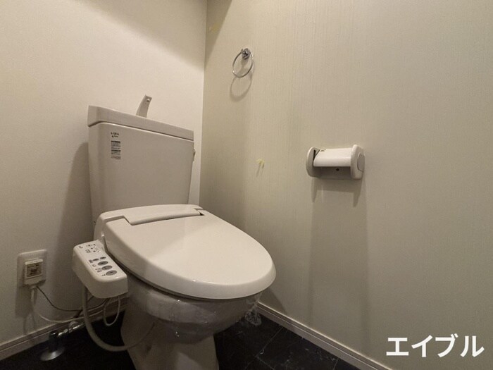 物件内観写真13　(トイレ)