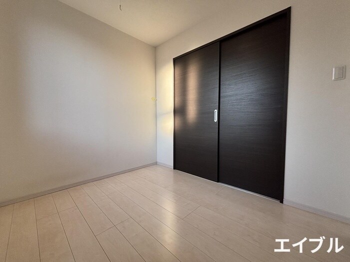 物件内観写真21　(居室)