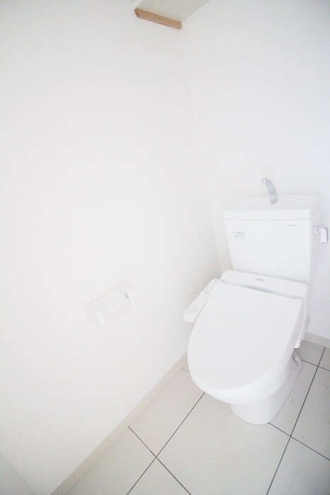 物件内観写真12　(トイレ)
