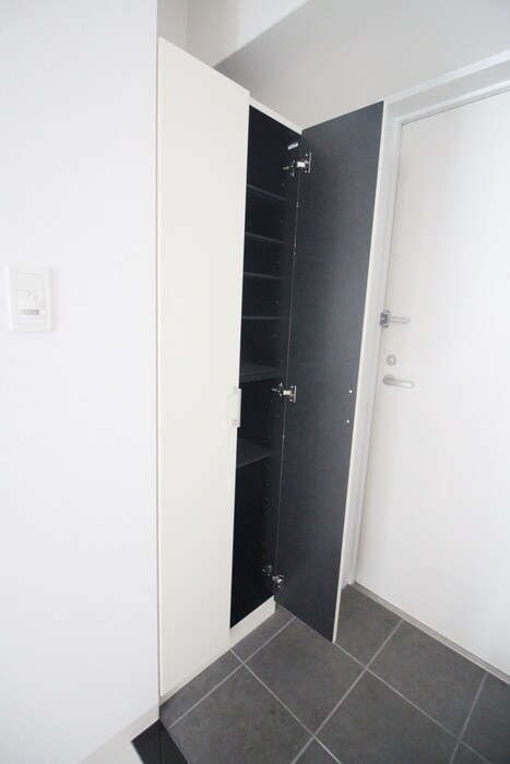 物件内観写真17　(靴箱)