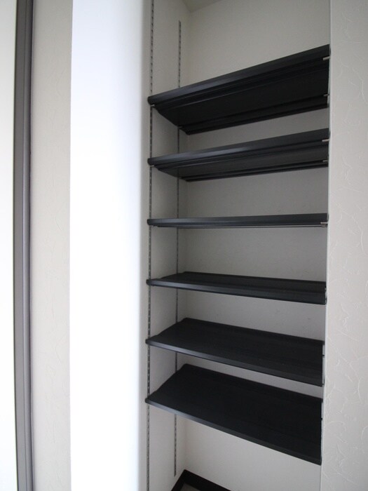 物件内観写真15　(靴箱)