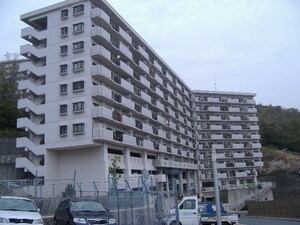 ﾄ-ｶﾝﾏﾝｼｮﾝ山根町ｾﾝﾀ-ｳｨﾝｸﾞ(507)外観写真