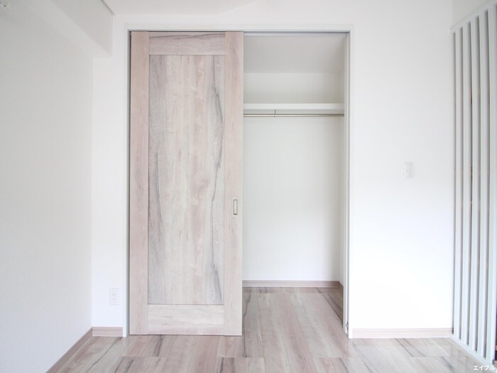 物件内観写真10　(収納)