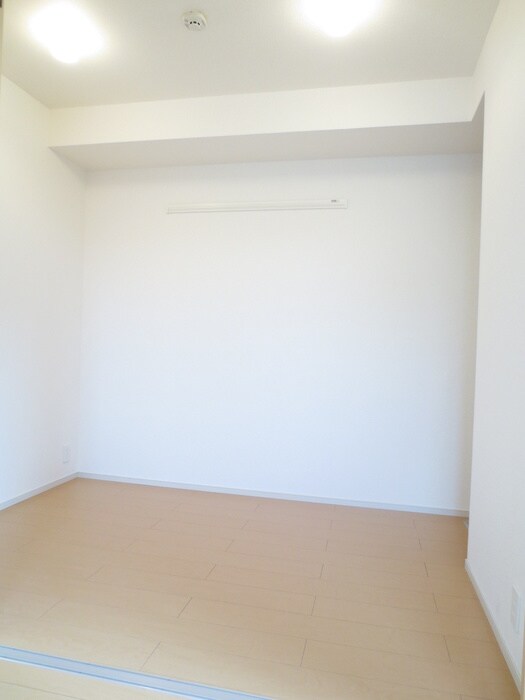 物件内観写真5　(収納)