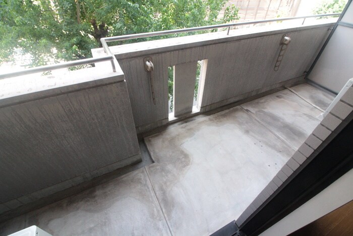 物件内観写真13　(ベランダ・バルコニー)