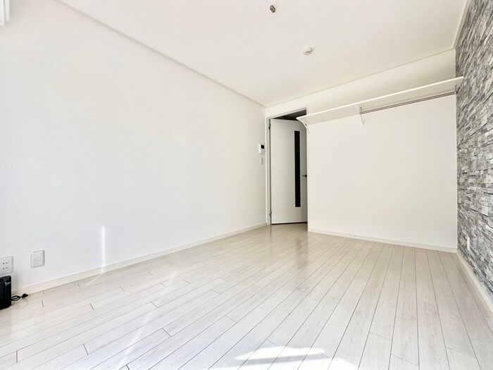 物件内観写真18　(居室)