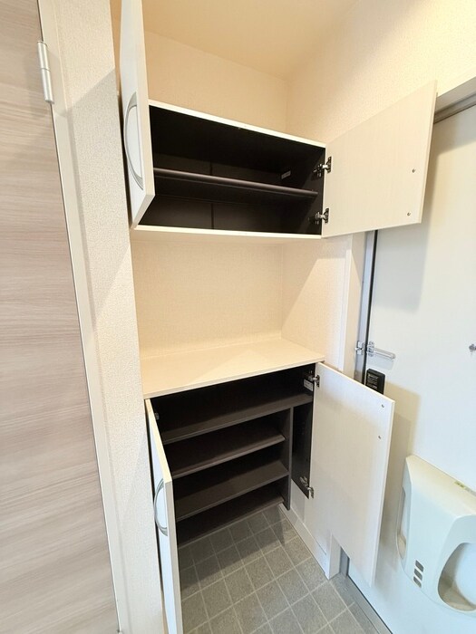 物件内観写真19　(靴箱)