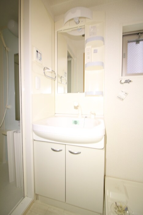 物件内観写真11　(洗面)