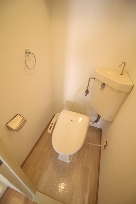 物件内観写真11　(トイレ)