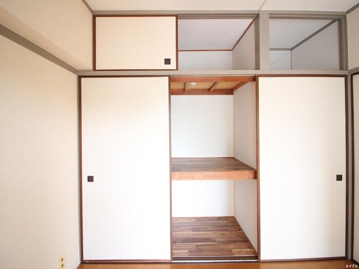 物件内観写真13　(収納)