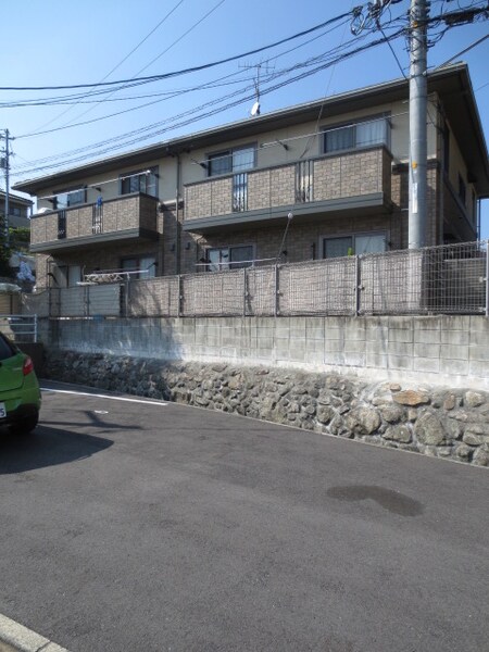 Ｇｒｅｅｎ　ｃｏｕｒｔＡ棟外観写真