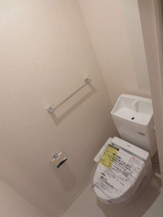 物件内観写真10　(トイレ)