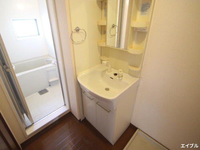 物件内観写真11　(洗面)