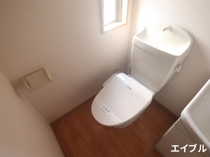 物件内観写真11　(トイレ)