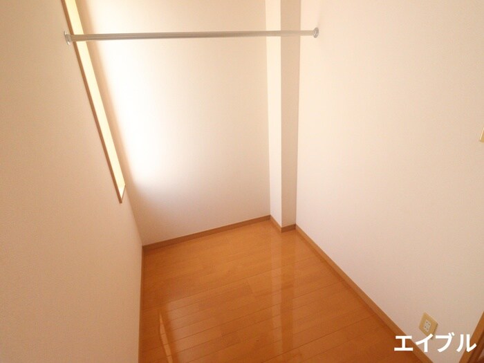 物件内観写真14　(収納)