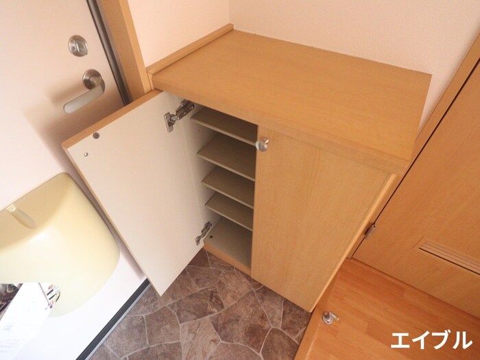 物件内観写真16　(靴箱)