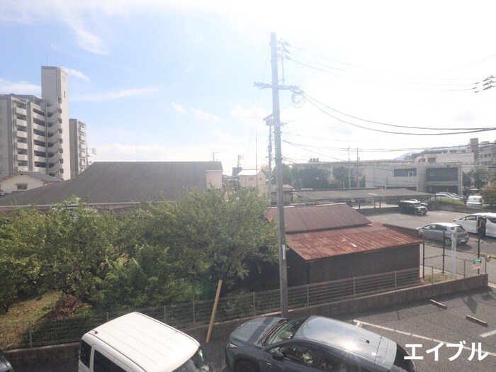 物件内観写真22　(室内からの展望)