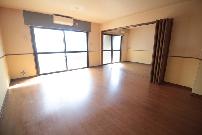 物件内観写真7　(居室)