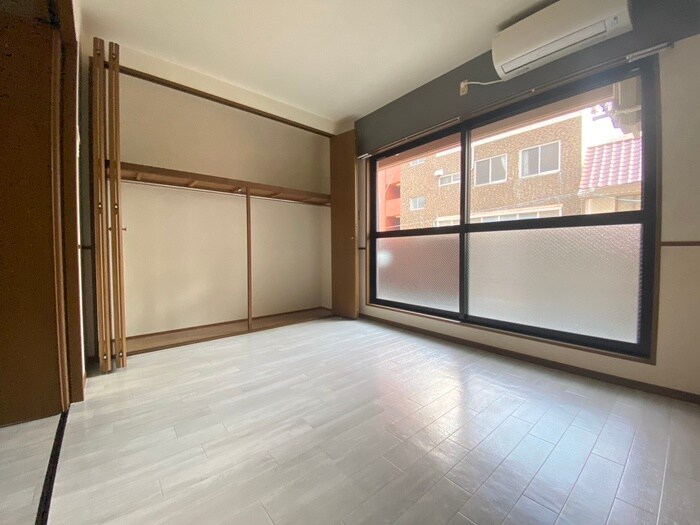 物件内観写真18　(居室)