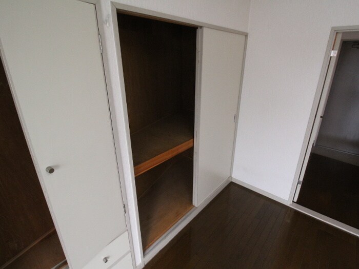 物件内観写真22　(収納)