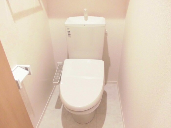 物件内観写真12　(トイレ)