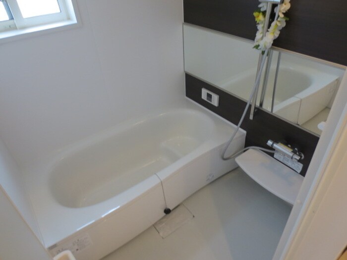 物件内観写真13　(バス／シャワールーム等)