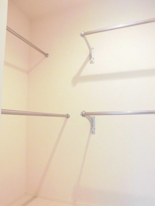 物件内観写真17　(収納)