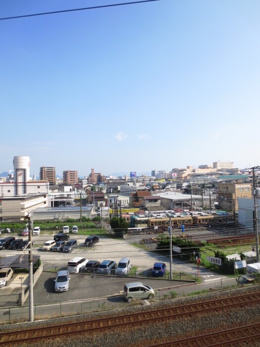 物件内観写真17　(室内からの展望)