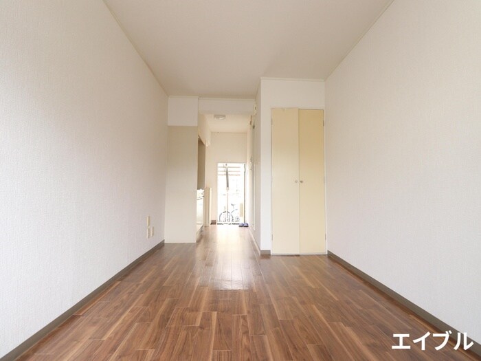 物件内観写真15　(居室)