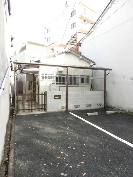 八百村賃貸住宅外観写真