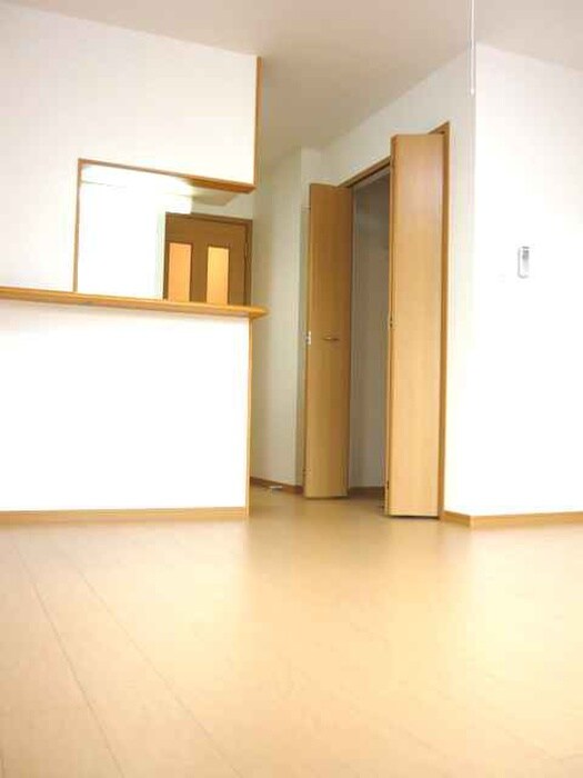 物件内観写真4　(居室)