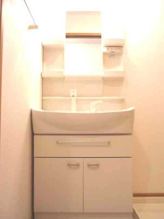 物件内観写真6　(洗面)