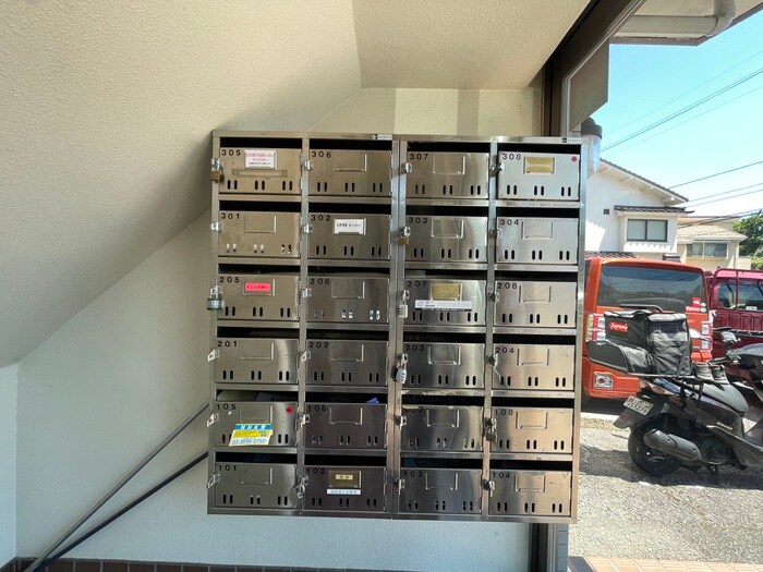 物件外観写真4　(建物設備)