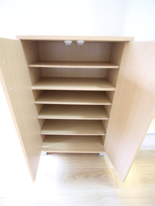 物件内観写真15　(靴箱)