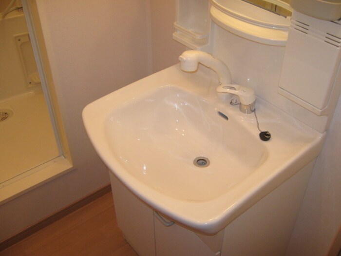 物件内観写真8　(洗面)